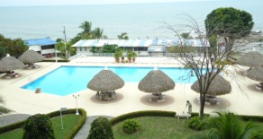 Nice Beach Front Condo in Coronado