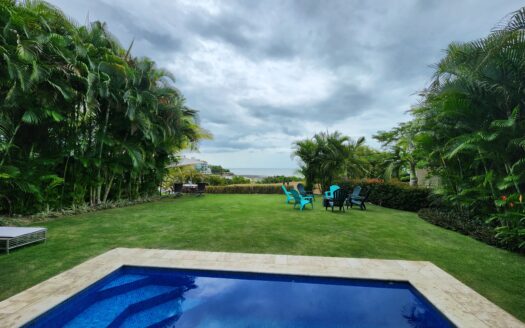 Luxury Vacation House on the Beach in San Carlos